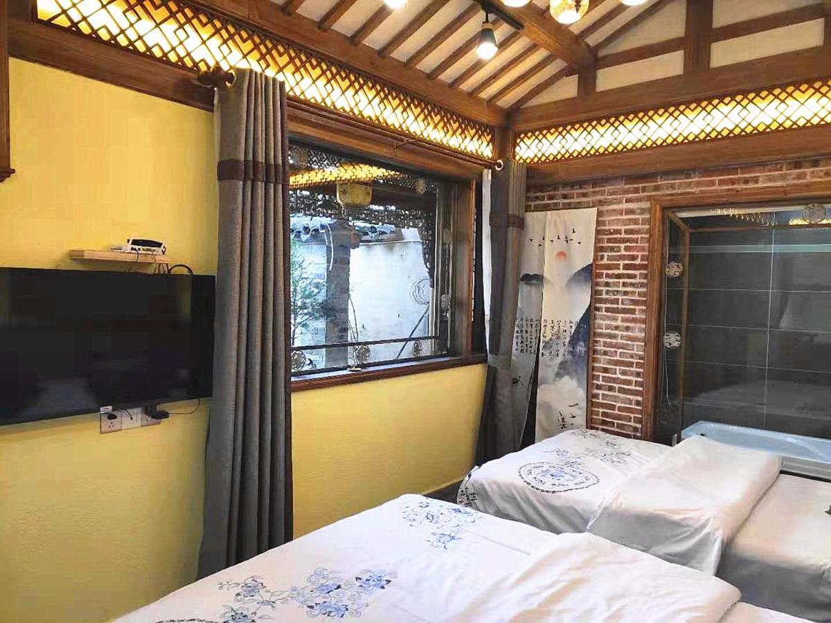 Hong Cun Memory In Water Hostel Yi (Anhui) Exterior photo